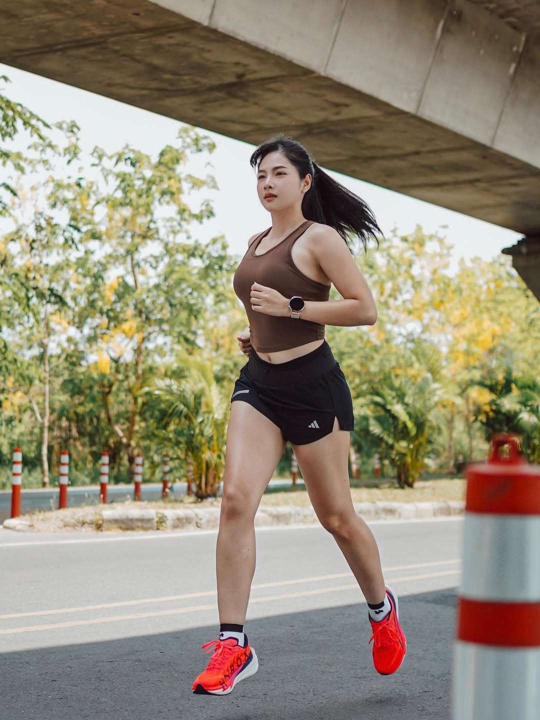 Black Shark S3 The Next Stage GPS 5 network. More accurate than before. Sport mode. 150. Waterproof mode. 5ATM Nahm Fah