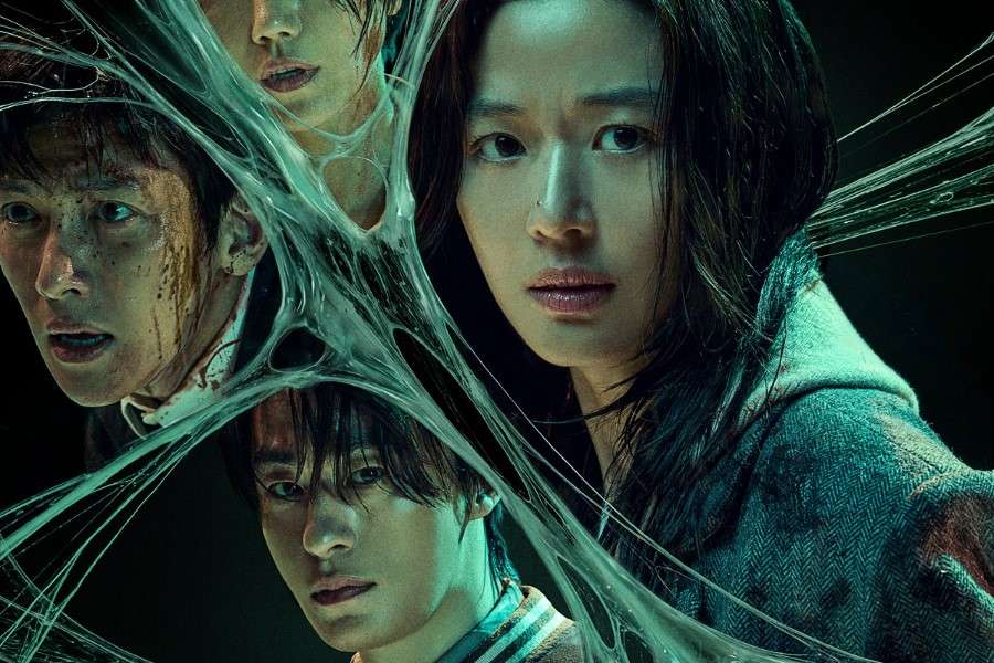 Jun Ji Hyun, Ji Chang Wook, And More Are Surrounded By Mysterious Substance In Poster For New Film "Colony" | Soompi